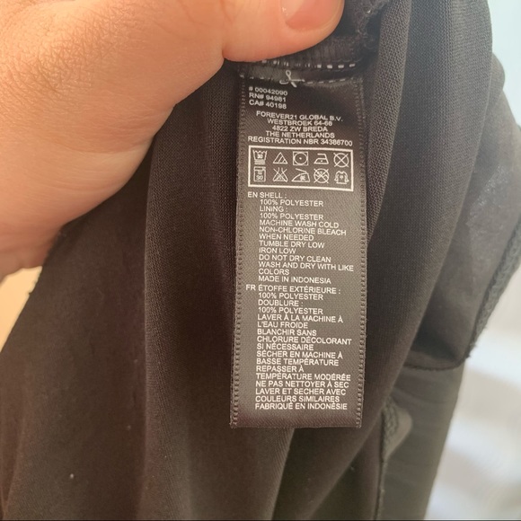 Forever 21 black dress - Picture 8 of 8